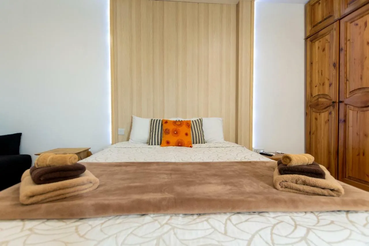 Estrella Lodging Rabat 0*,
